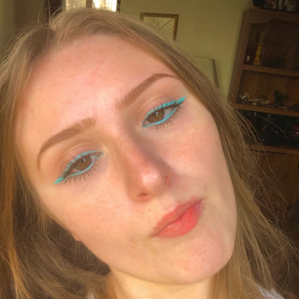 Meet your Posher, Eliana